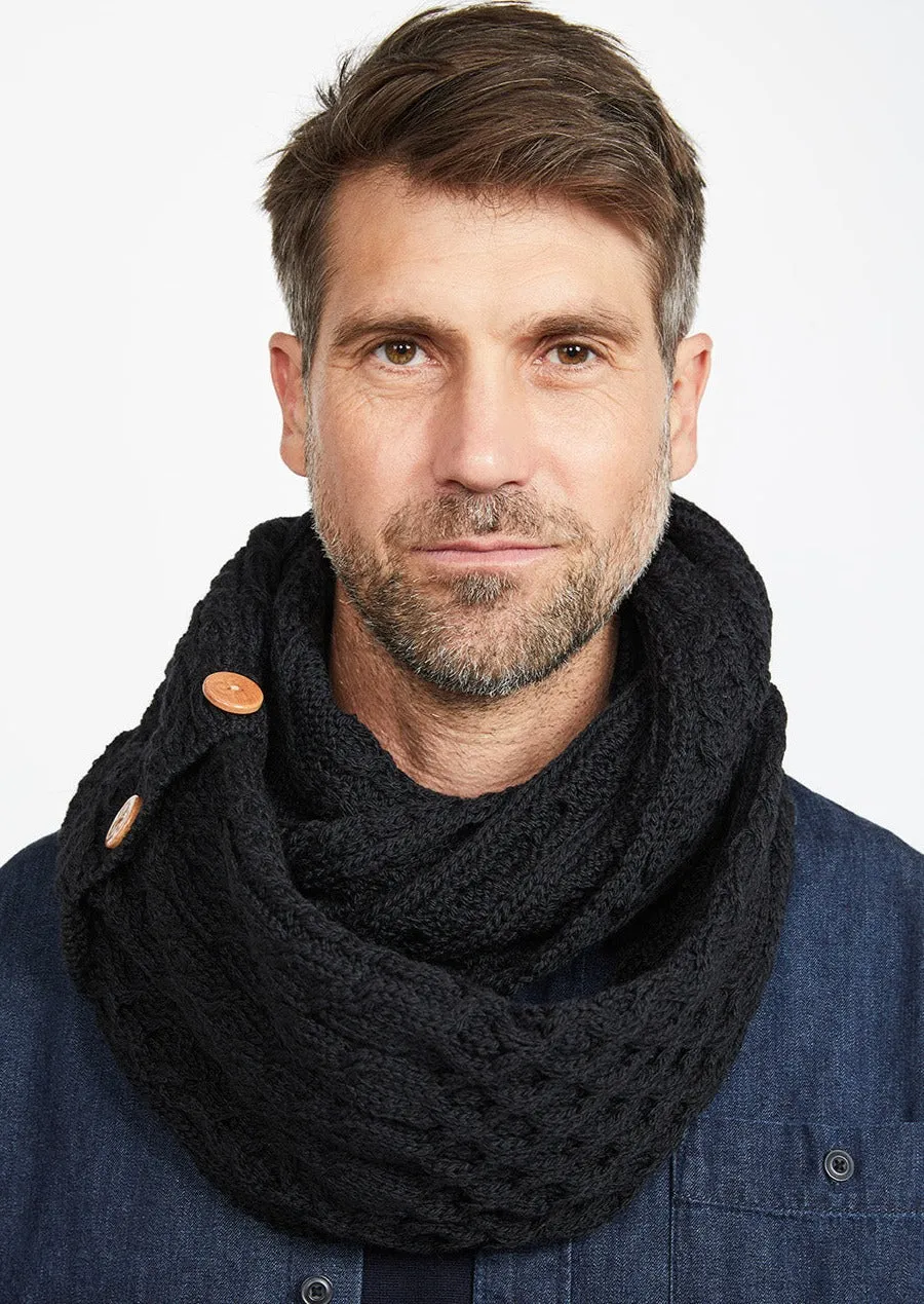 Aran Buttoned Snood | Black