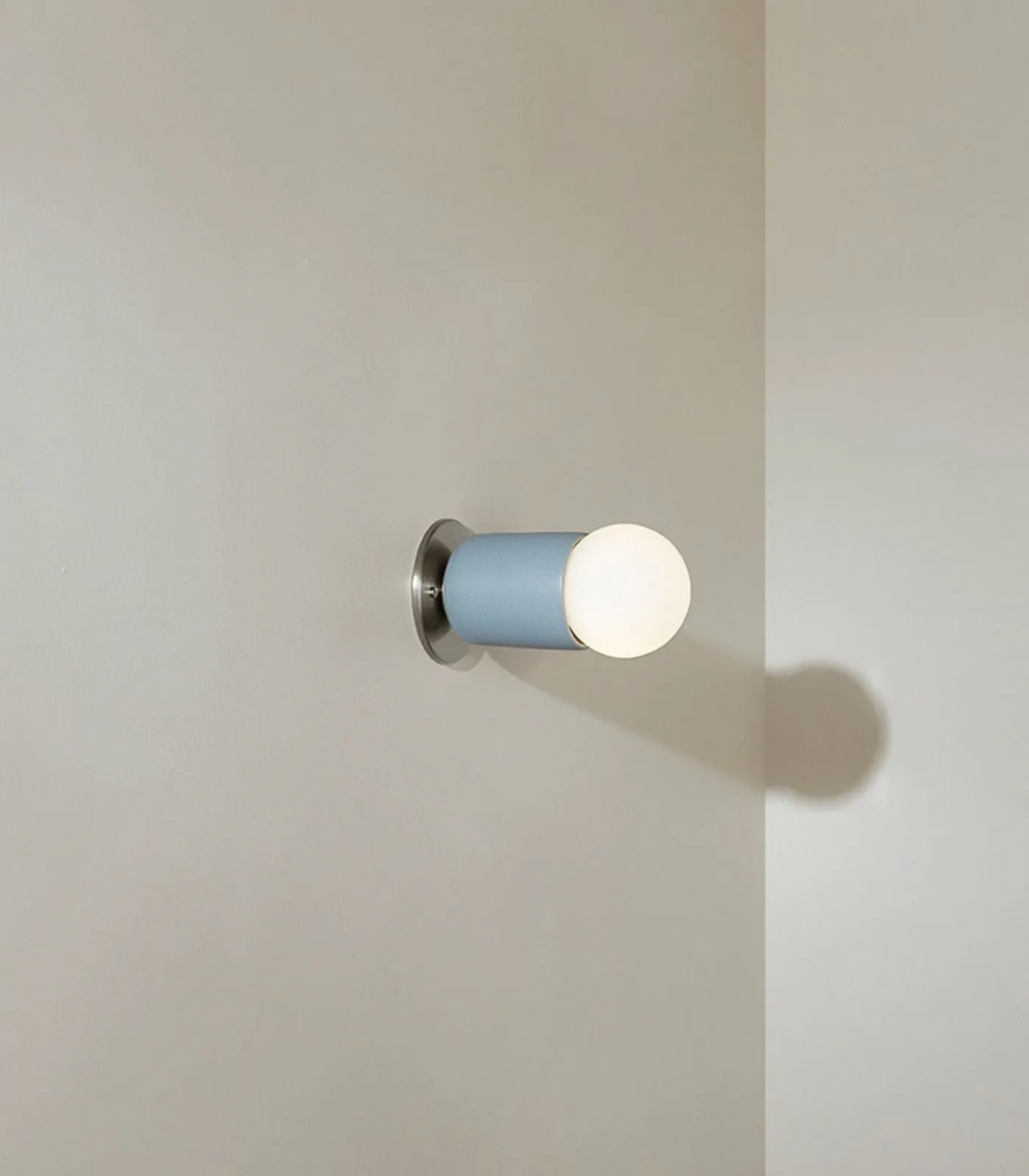 Ceramic Cylindrical Wall Light | Terra