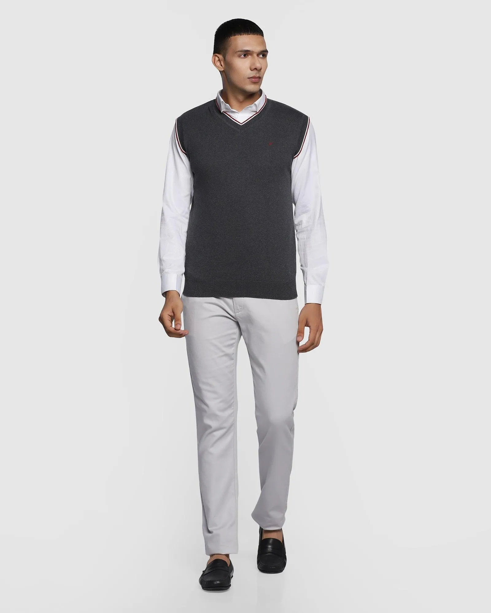 V-Neck Charcoal Melange Solid Sweater - Less